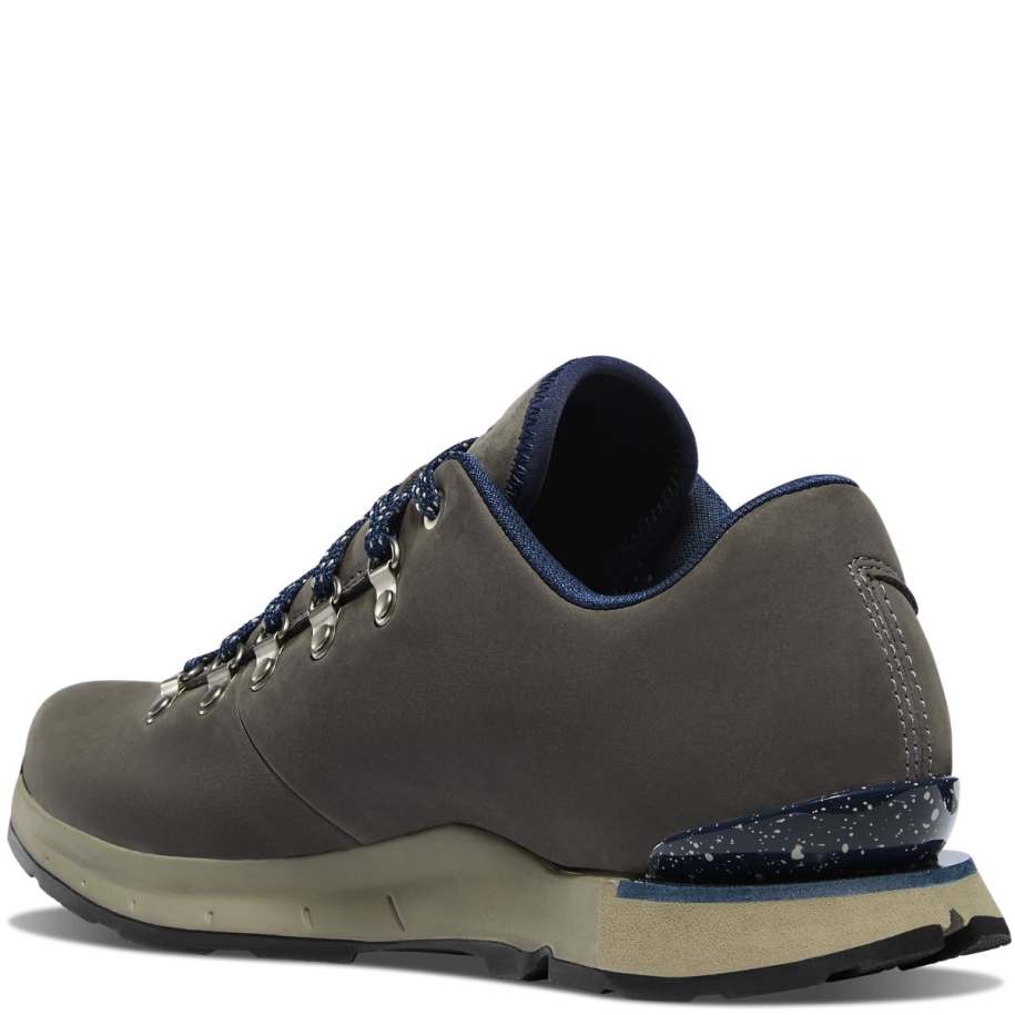 Danner Mountain Overlook Charcoal