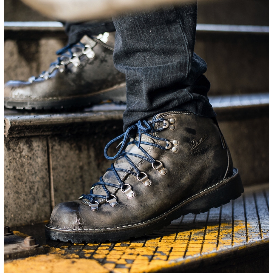 Danner Mountain Pass Gunmetal