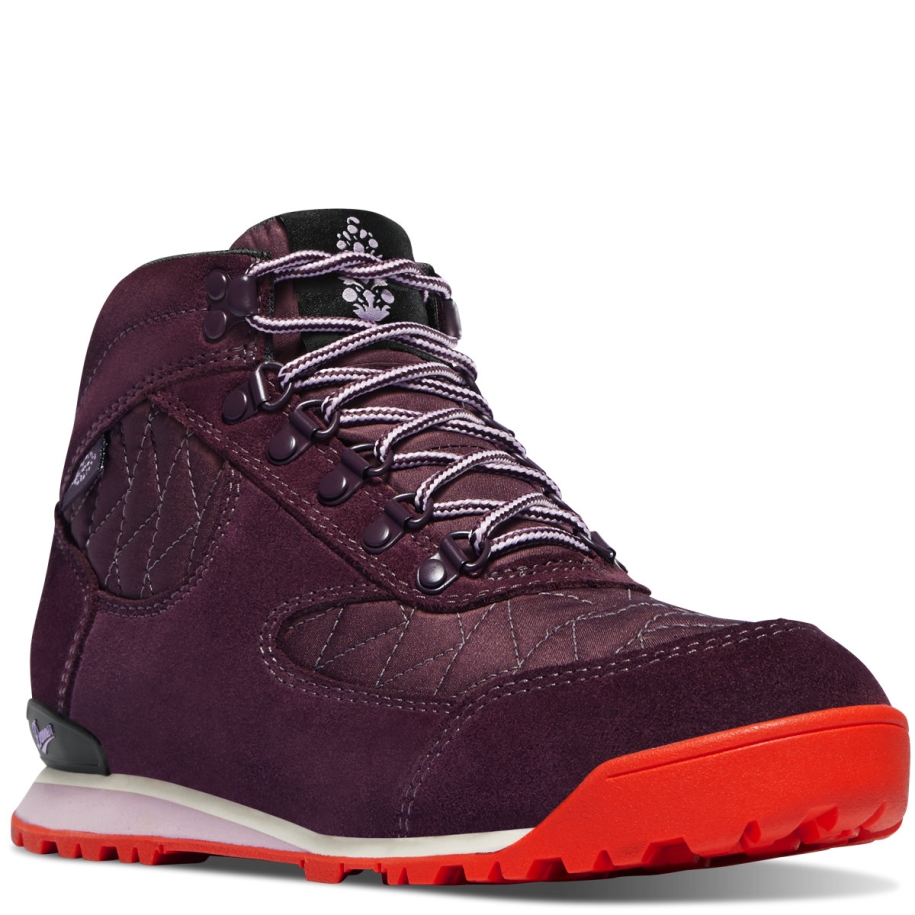 FP Movement Jag Quilt Fig Jam/Candy Apple Danner